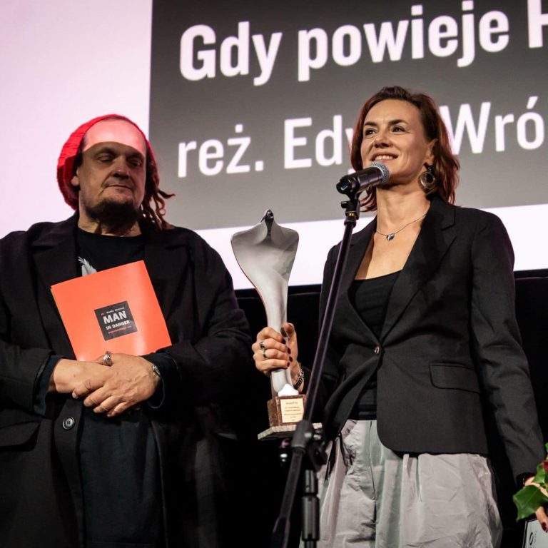 GRAND PRIX FESTIWALU MEDIÓW DLA “GDY POWIEJE HARMATTAN” EDYTY WRÓBLEWSKIEJ !